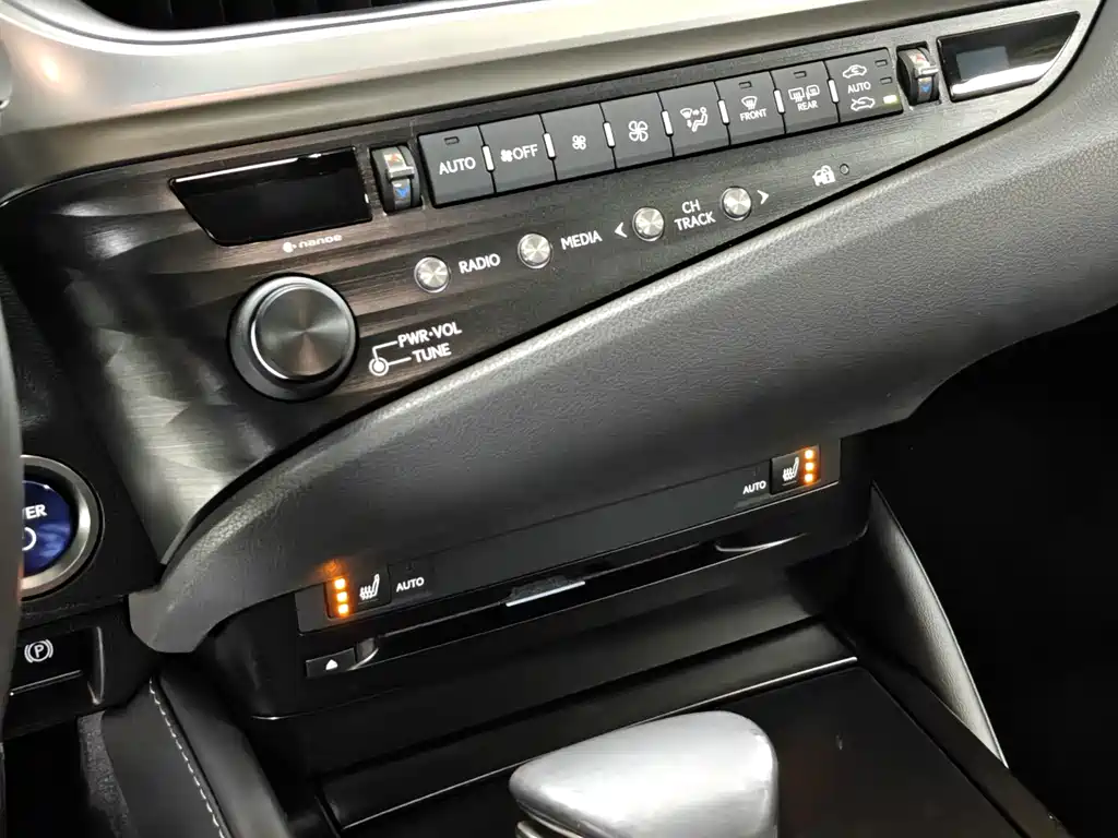 Lexus ES — фотографии объявления, Фото 16