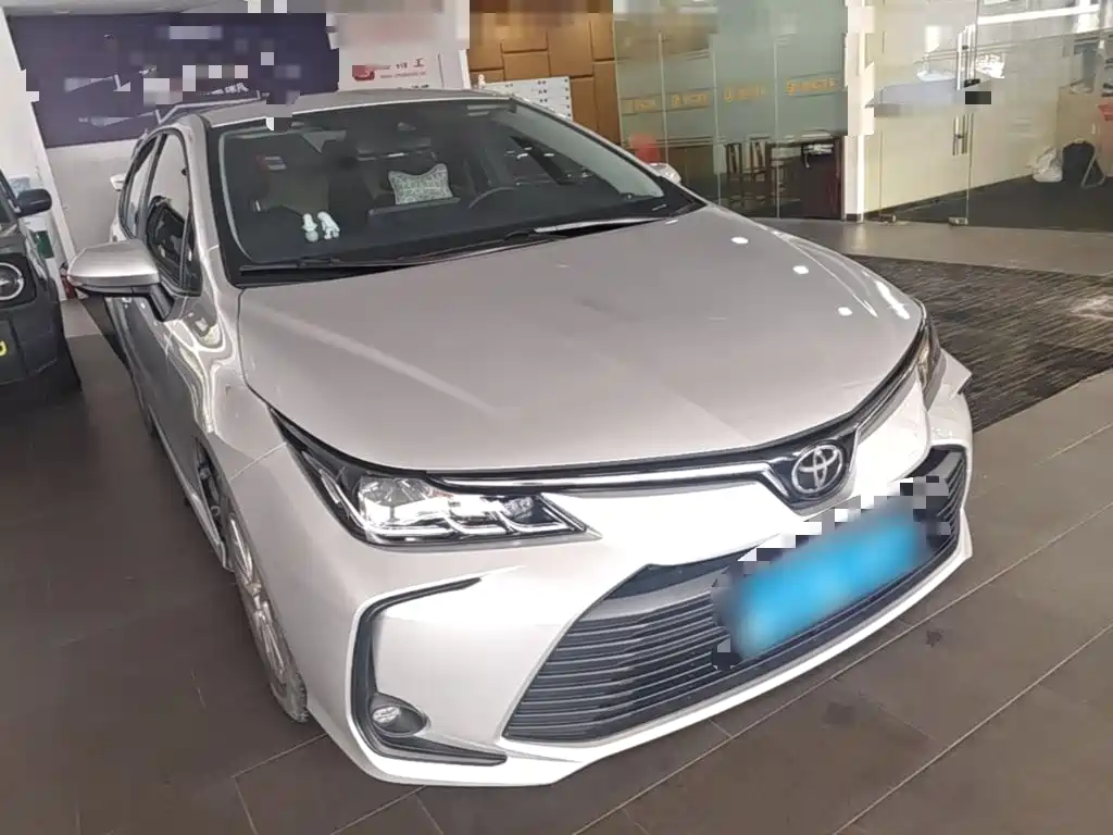 Toyota Corolla — миниатюра 4