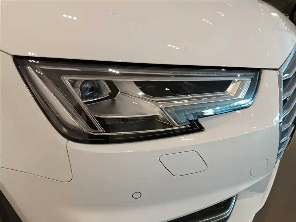 Audi A4L — миниатюра 10