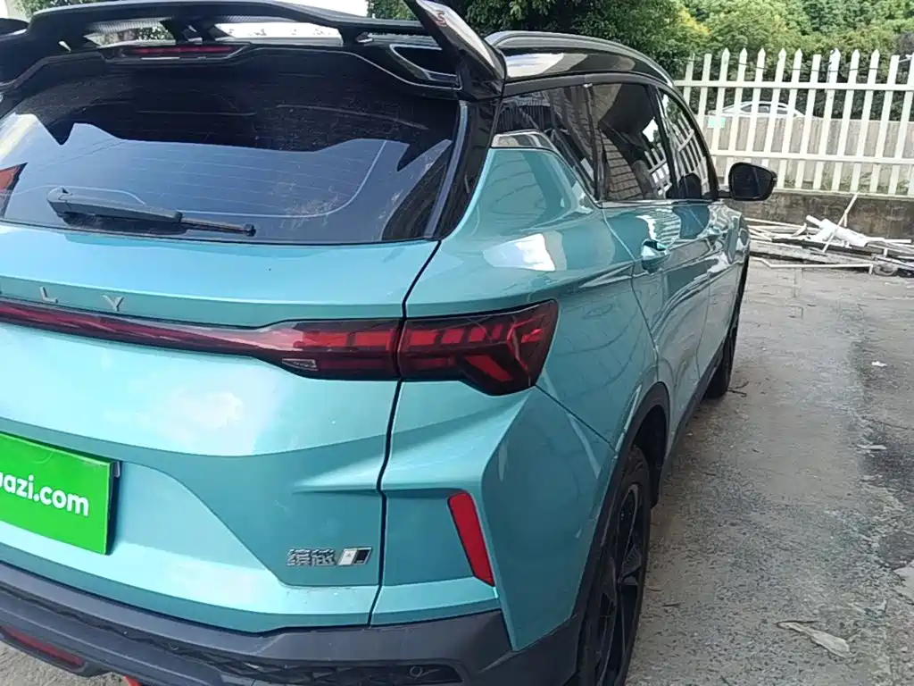 Geely Binyue — миниатюра 8