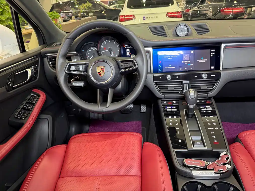 Porsche Macan — миниатюра 17