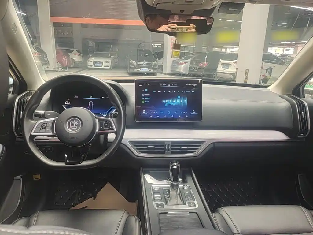 BYD Tang — миниатюра 10