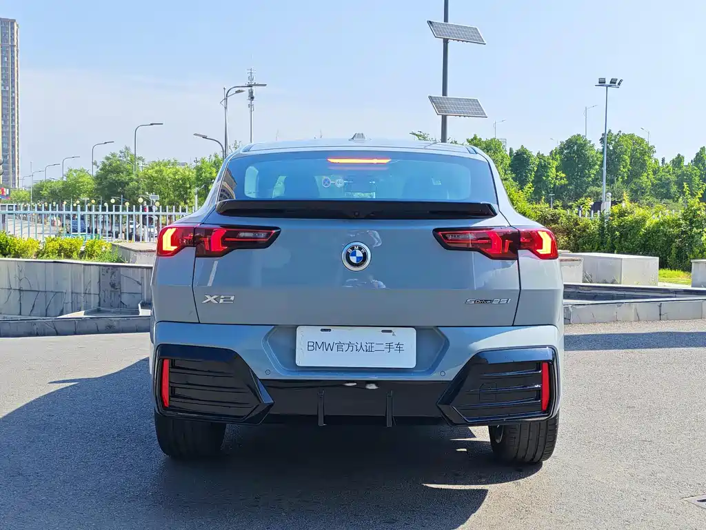 BMW X2 2023 sDrive 25i