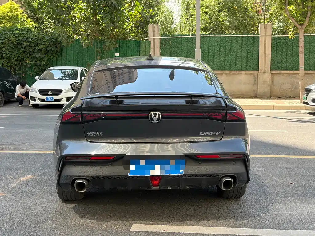 Changan UNI-V — миниатюра 9