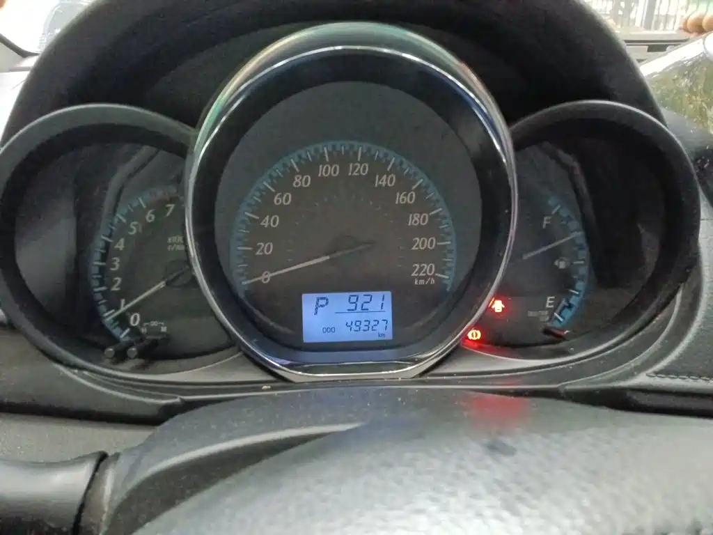 Toyota Yaris L — миниатюра 12
