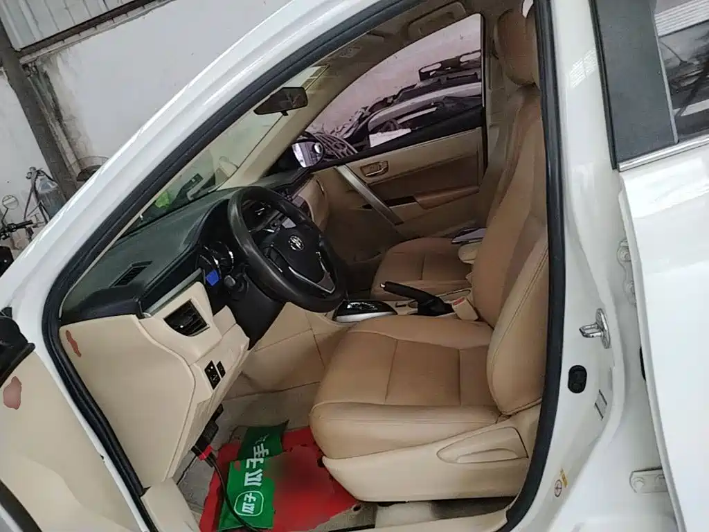 Toyota Corolla — миниатюра 15