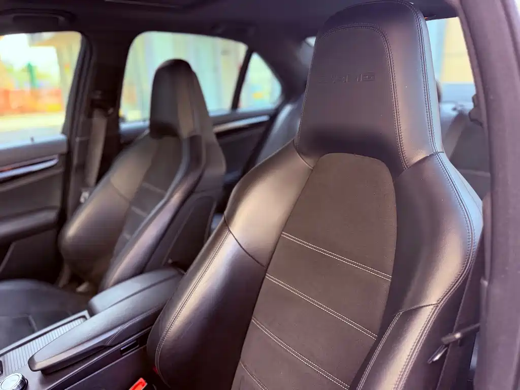 Mercedes-Benz C-Class AMG — миниатюра 29