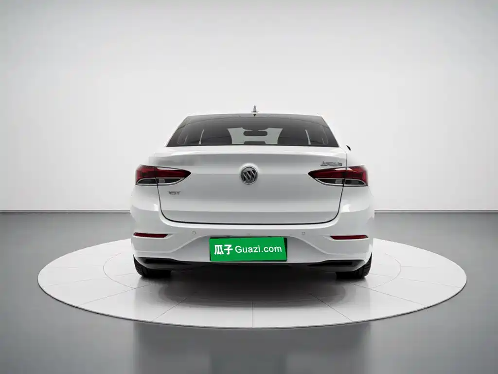 Buick Excelle — миниатюра 3