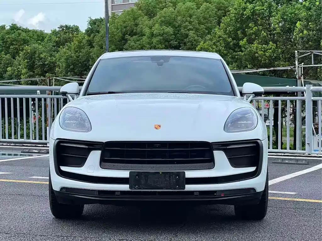 Porsche Macan — миниатюра 2