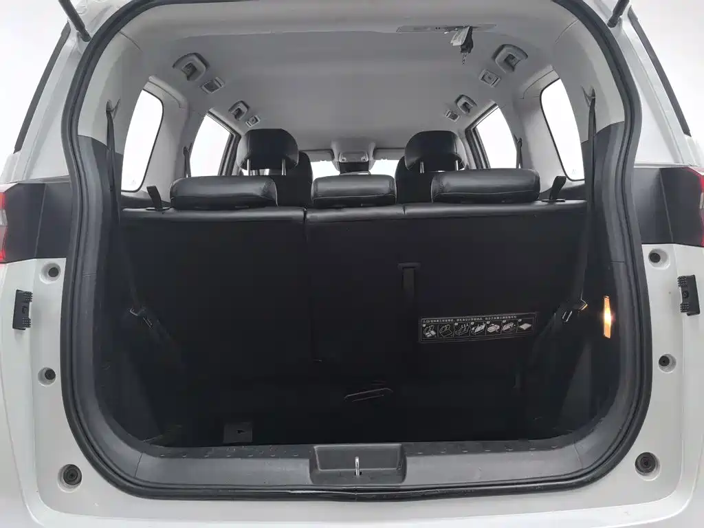 GAC Motor Trumpchi M6 — миниатюра 16