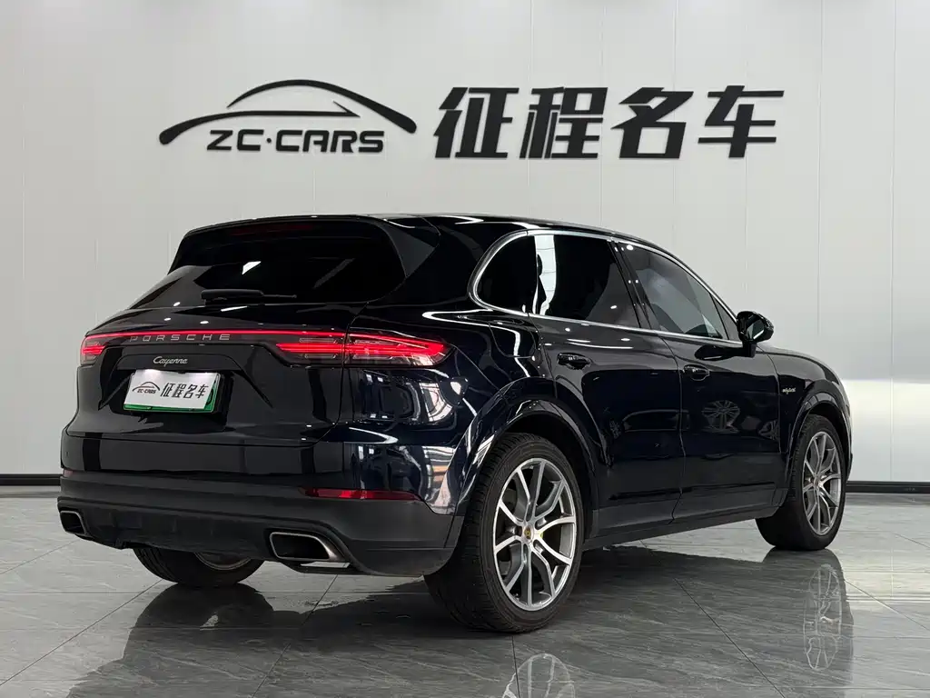 PORSCHE CAYENNE NEW ENERGY