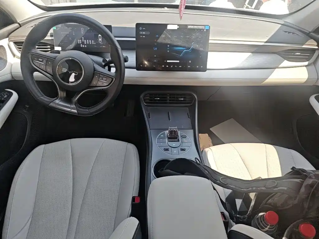 BYD Seal 05 DM-i — миниатюра 14