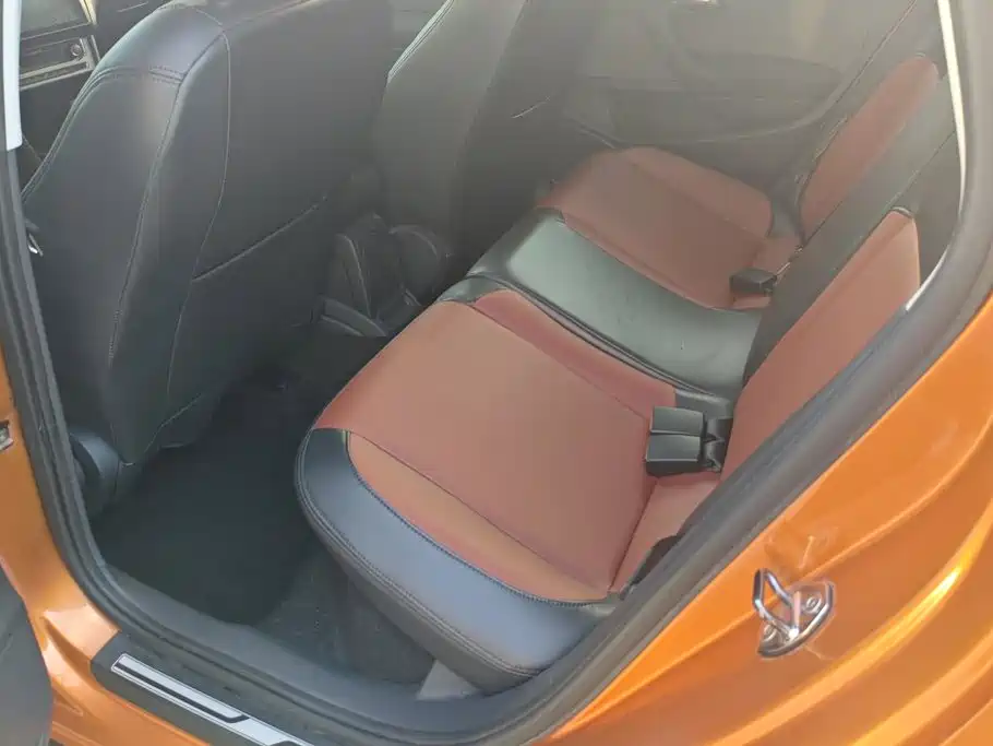 Volkswagen Polo — миниатюра 11