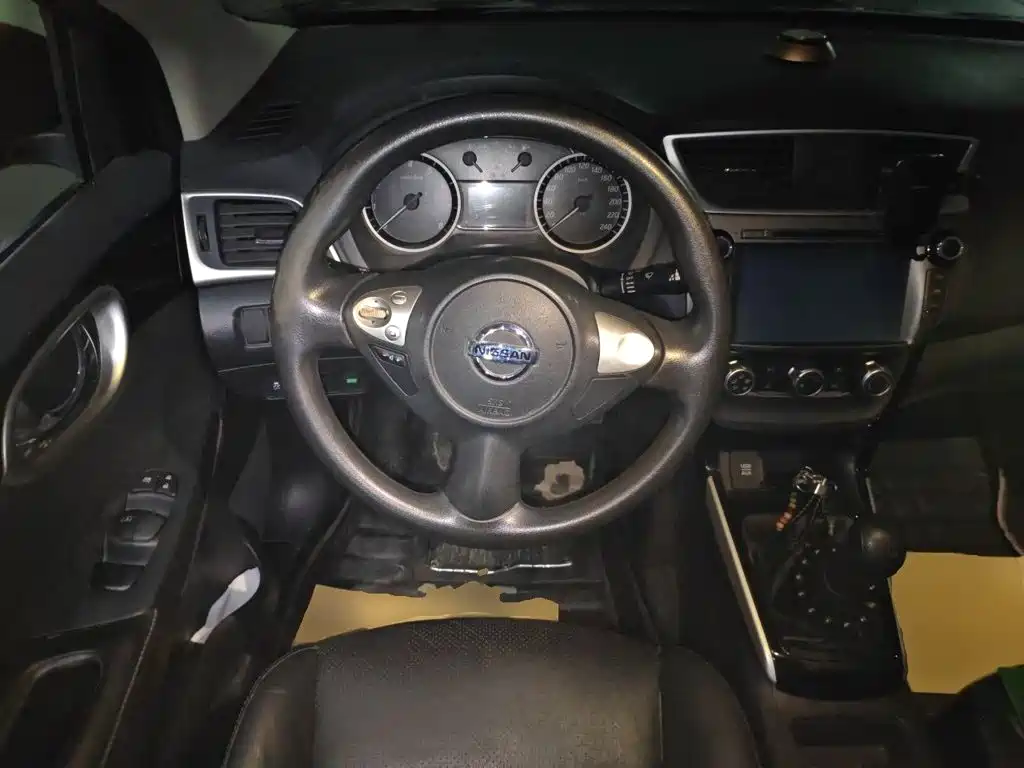 Nissan Sylphy — миниатюра 6
