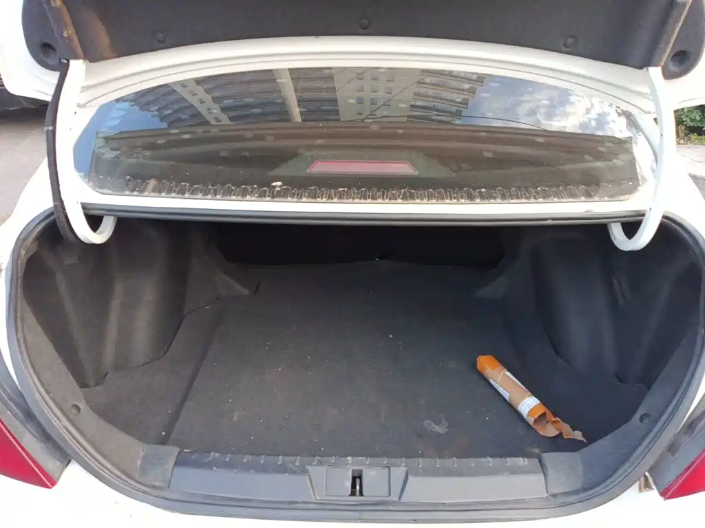 Geely Emgrand — миниатюра 20