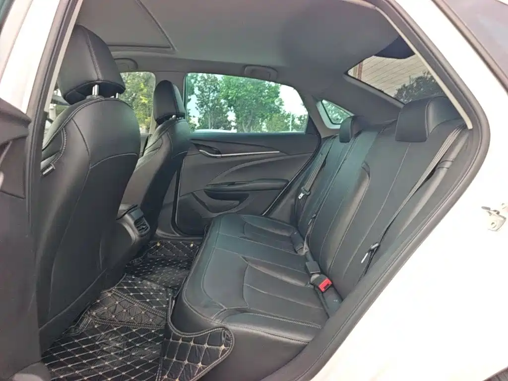 Buick Excelle — миниатюра 17