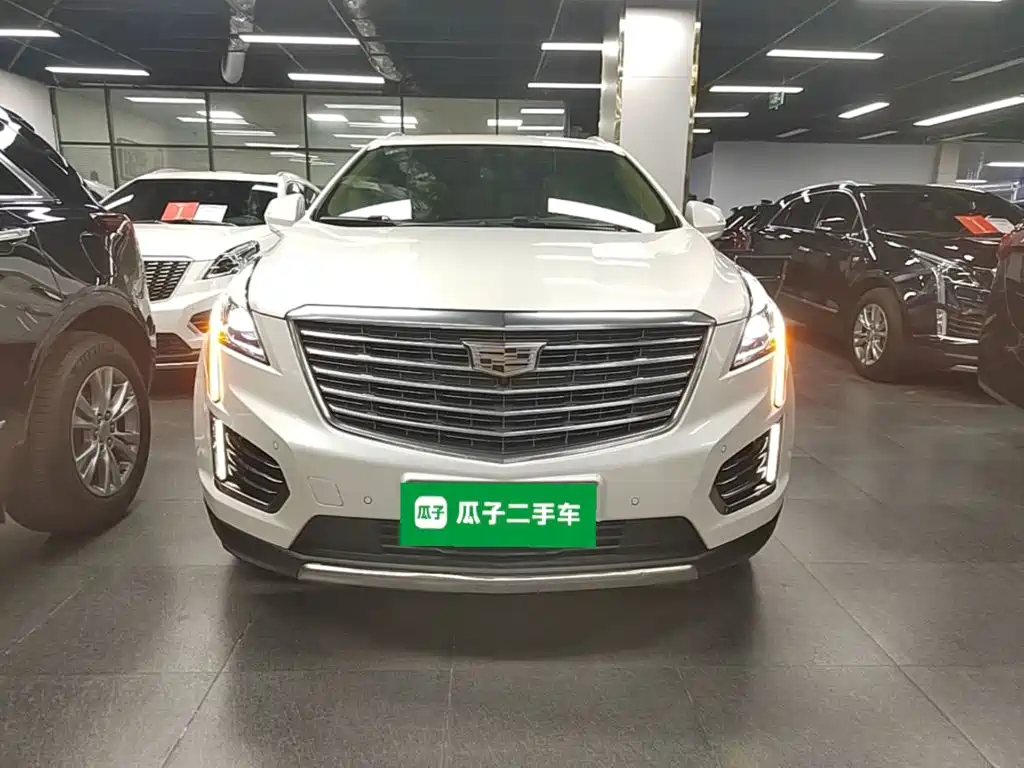 Cadillac XT5 — миниатюра 3