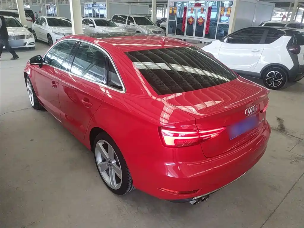 Audi A3 2018 30 Limousine 35 TFSI