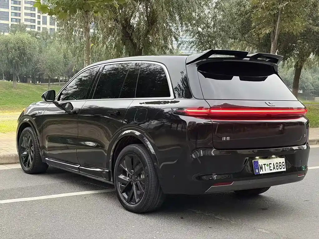 Li Auto Li L8 — миниатюра 8