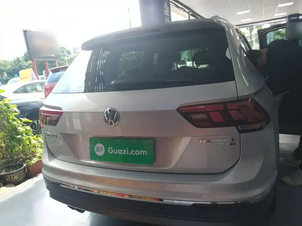 Volkswagen Tiguan L — миниатюра 6