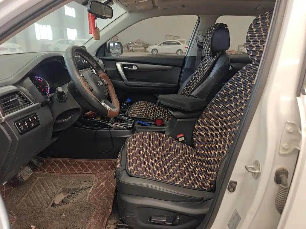 Kia Sportage — миниатюра 8