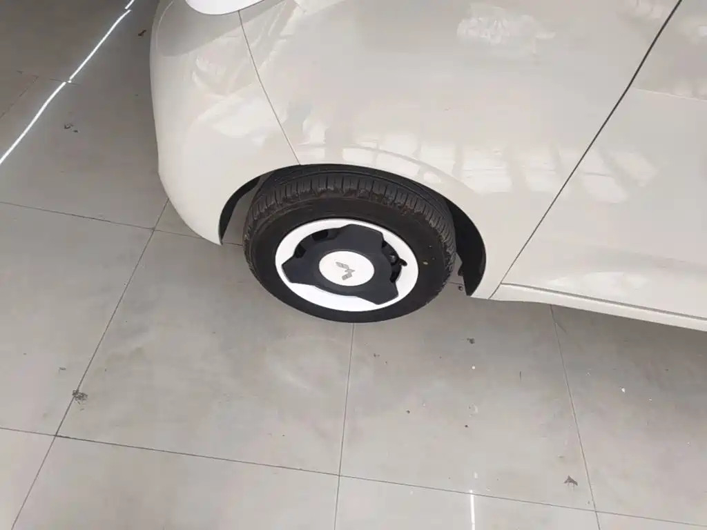 Wuling MINIEV — миниатюра 23