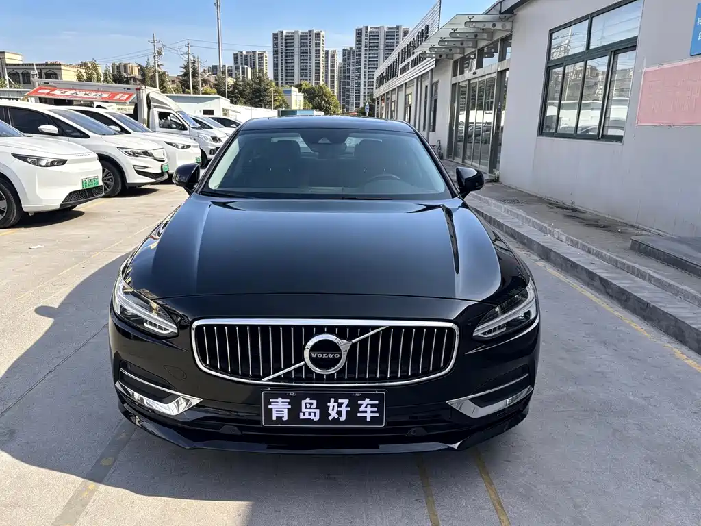 Volvo S90 — миниатюра 2