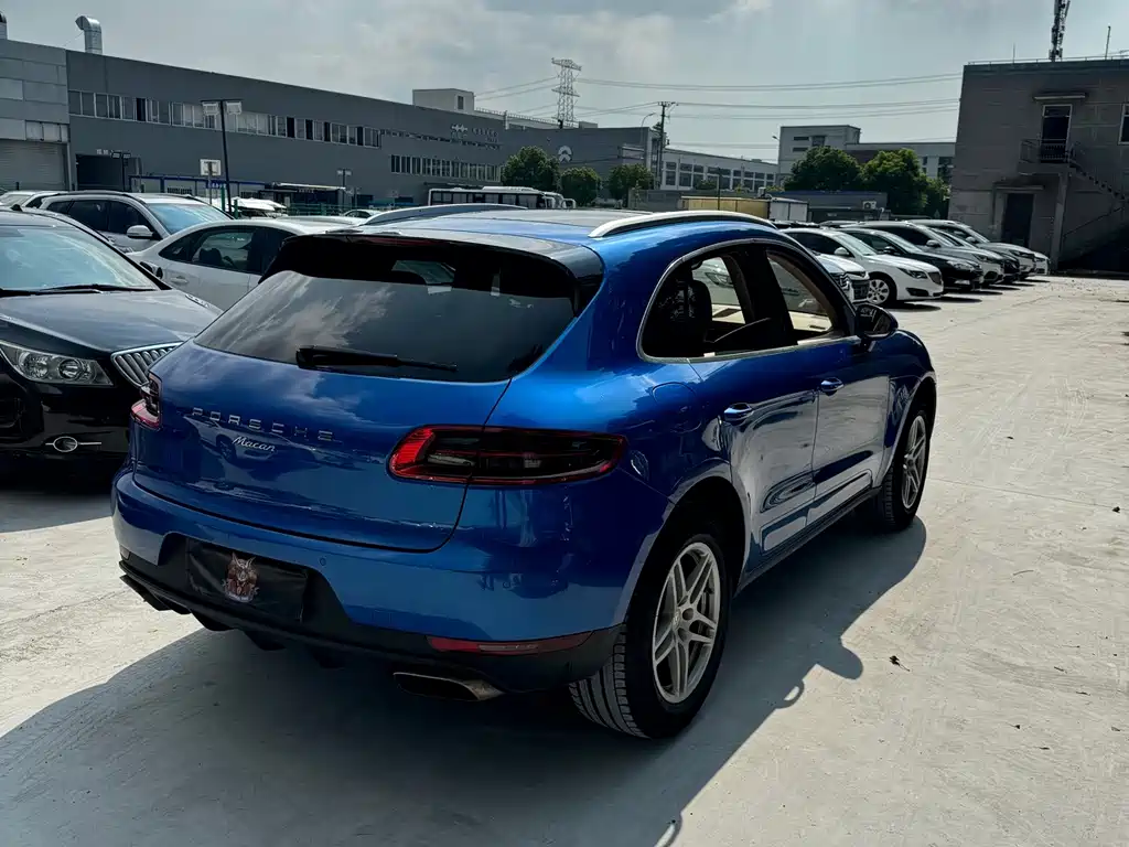 Porsche Macan — миниатюра 14