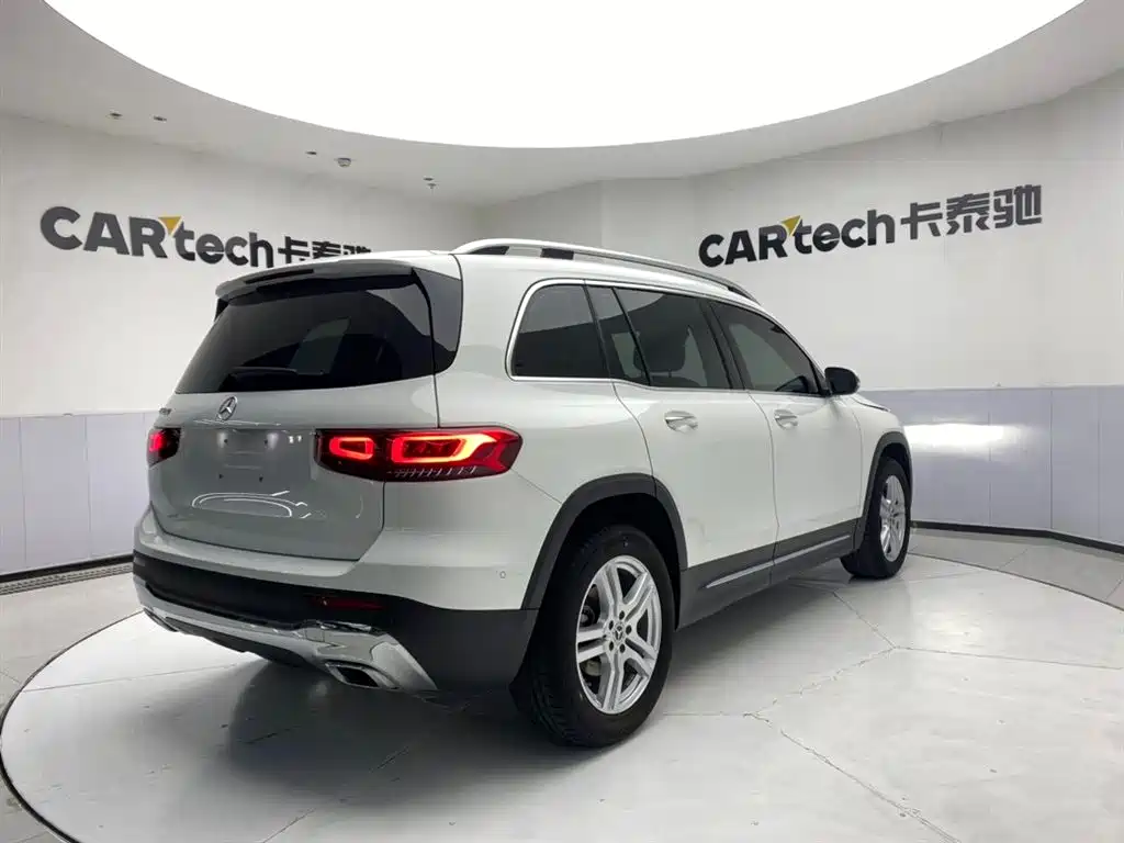 Mercedes-Benz GLB 2023 GLB 220