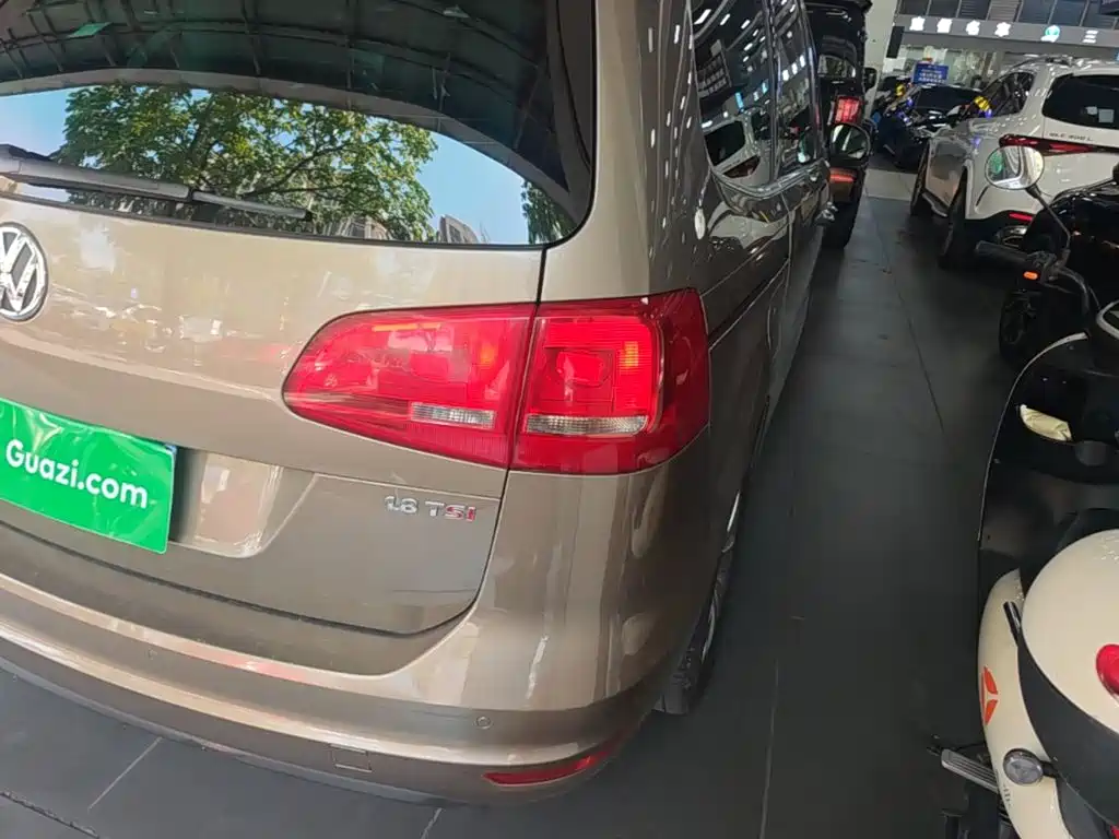 Volkswagen Sharan — миниатюра 8