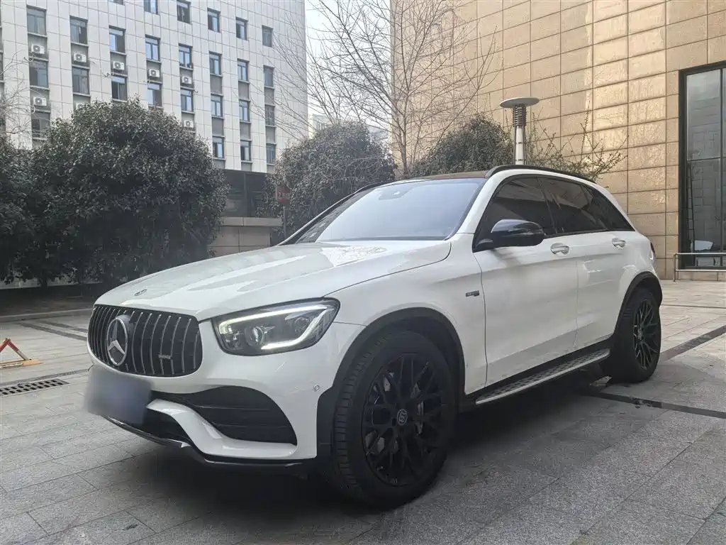Mercedes-Benz GLC AMG 2023