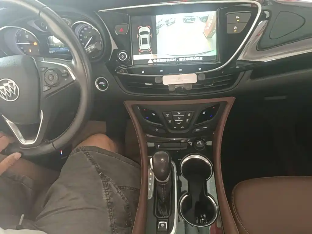Buick Envision Plus — миниатюра 14