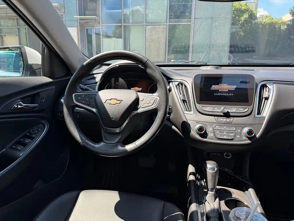 Chevrolet Malibu XL — миниатюра 11
