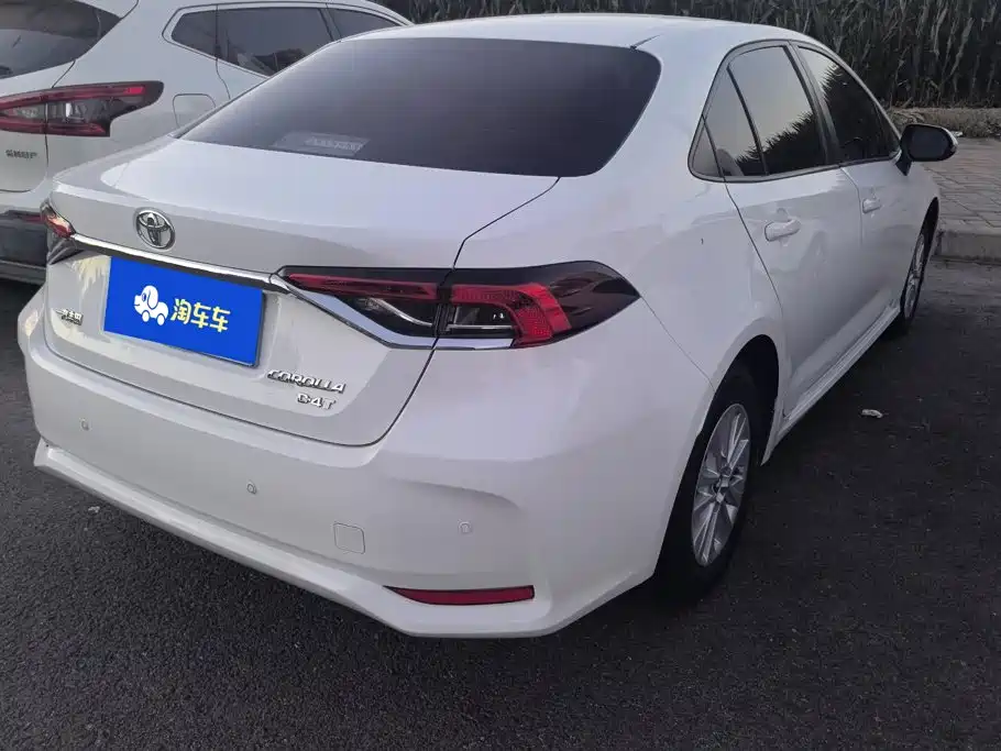Toyota Corolla — миниатюра 3