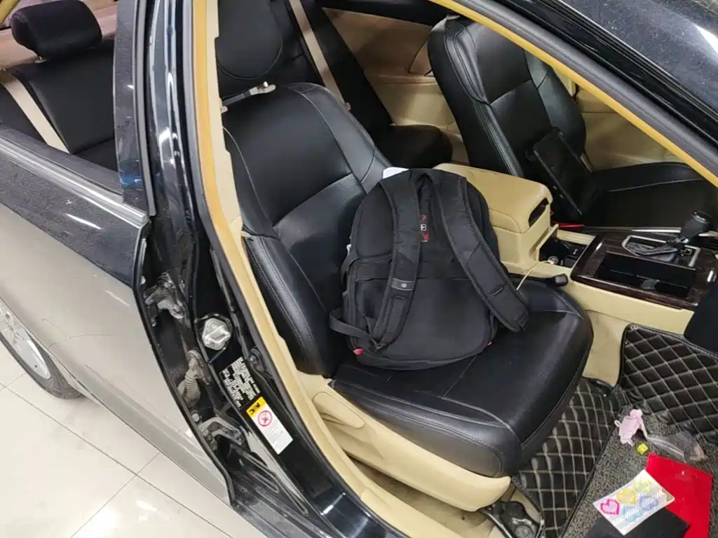 Toyota Camry — миниатюра 25