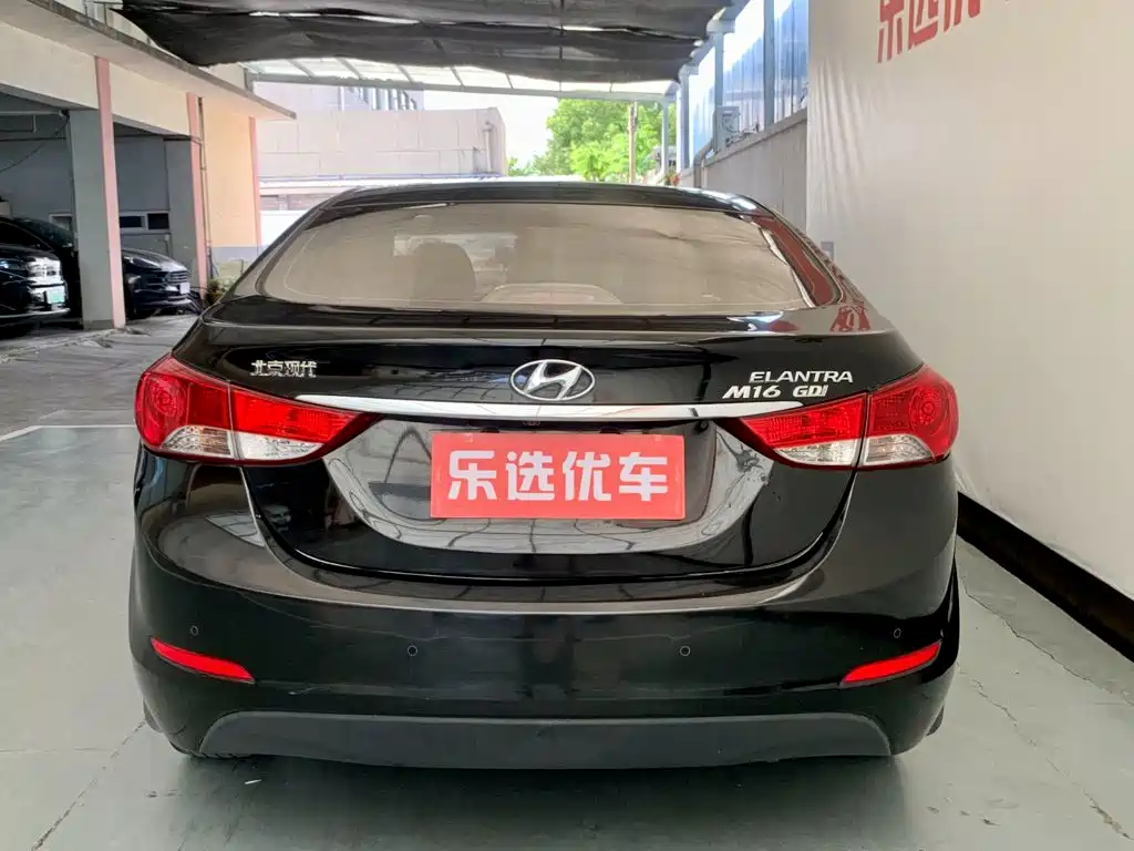 Hyundai Elantra Langdong — миниатюра 4