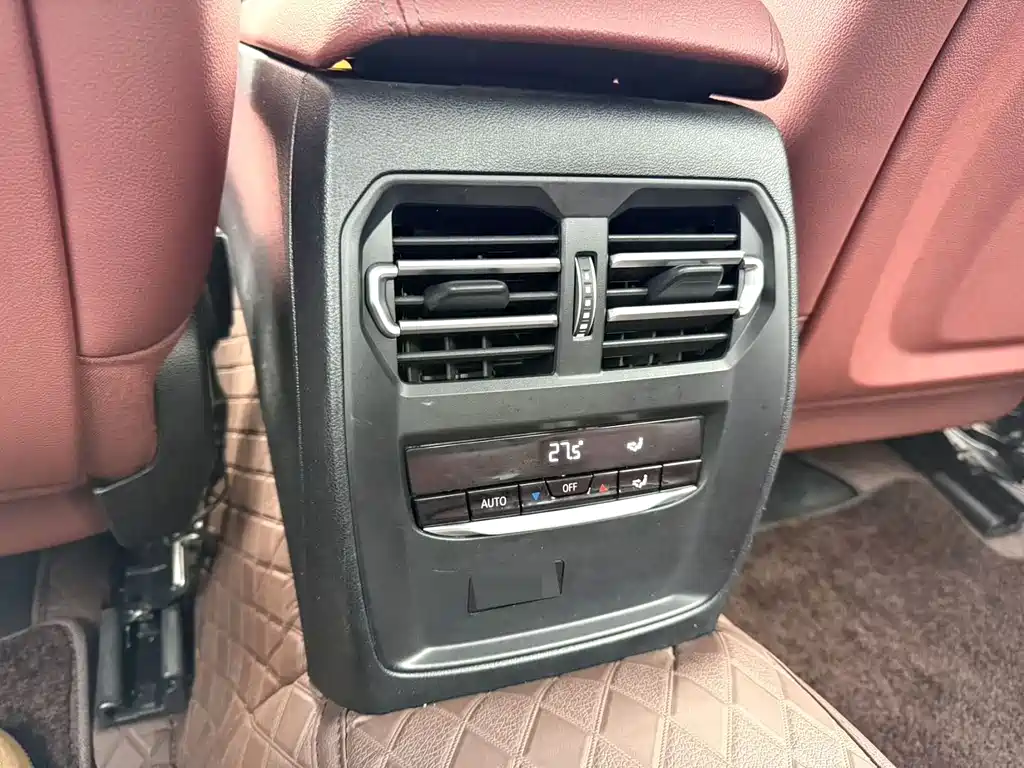 BMW 3 Series — миниатюра 13