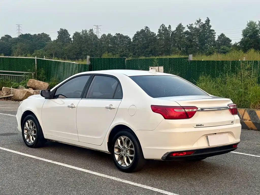 Geely Vision — миниатюра 4