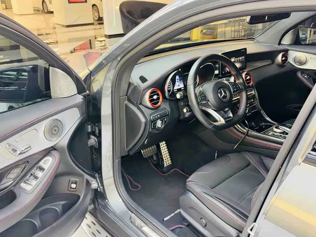 Mercedes-Benz GLC Coupe AMG — миниатюра 6