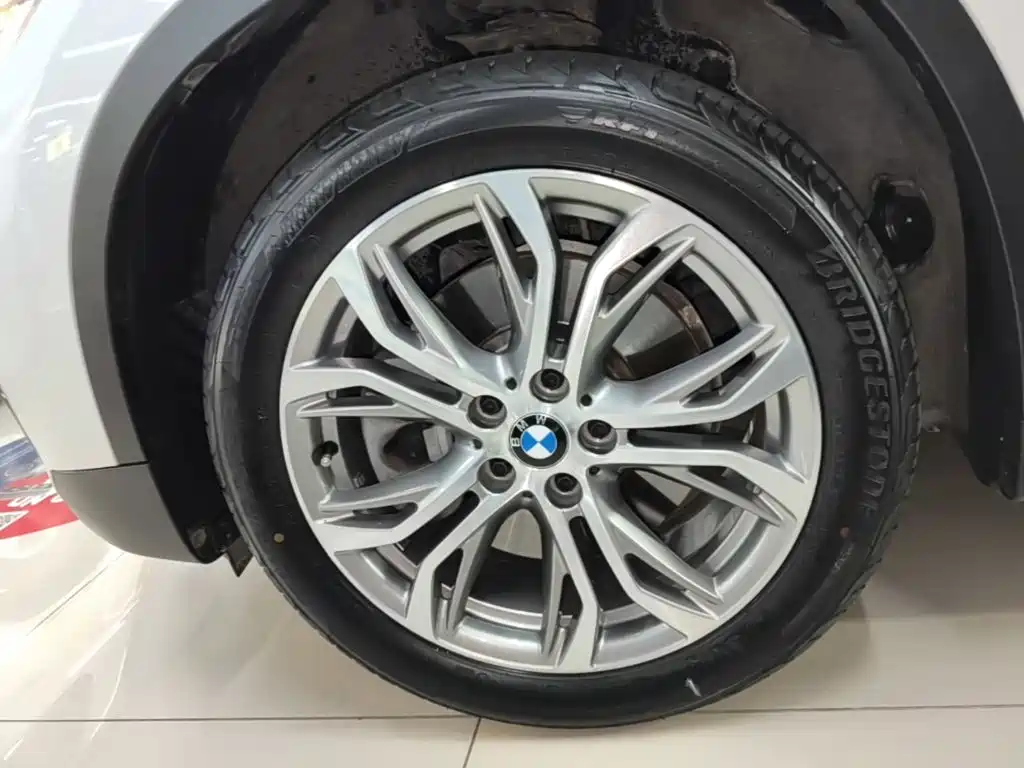 BMW X1 — миниатюра 23