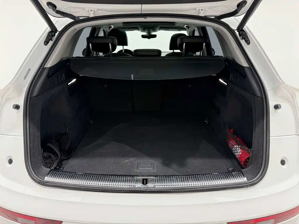 Audi Q5L — миниатюра 23