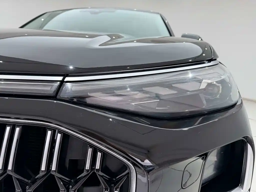 Audi Q6 — миниатюра 9