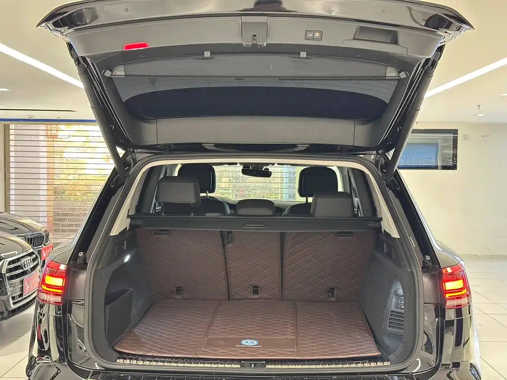 Volkswagen Touareg 2019 2.0TSI VI
