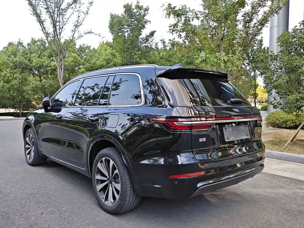 Li Auto Li ONE — миниатюра 5