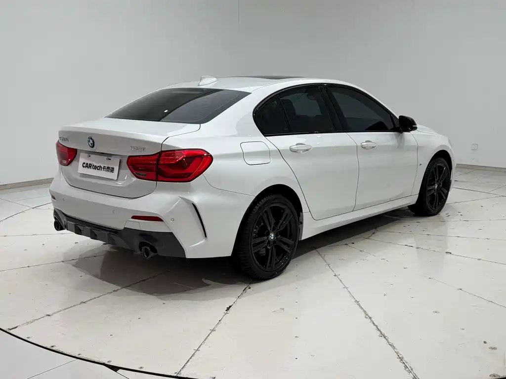 BMW 1 Series — миниатюра 25