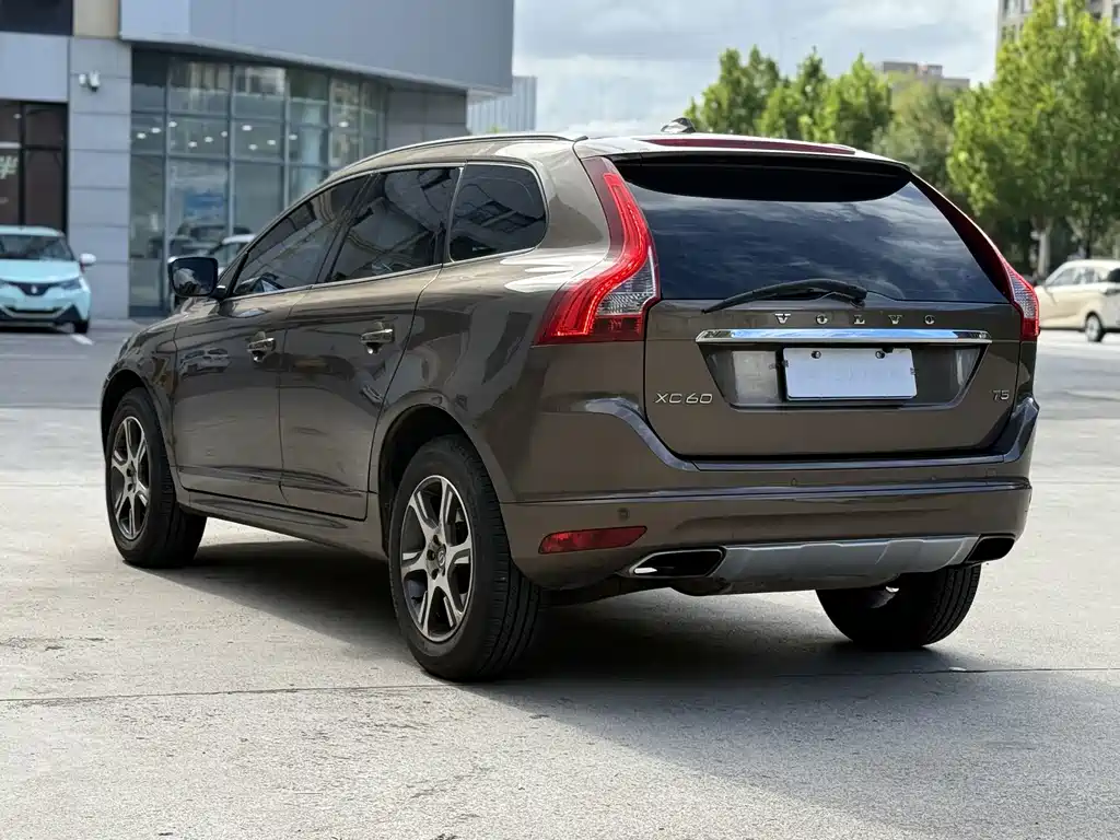 Volvo XC60 (Import) — миниатюра 10