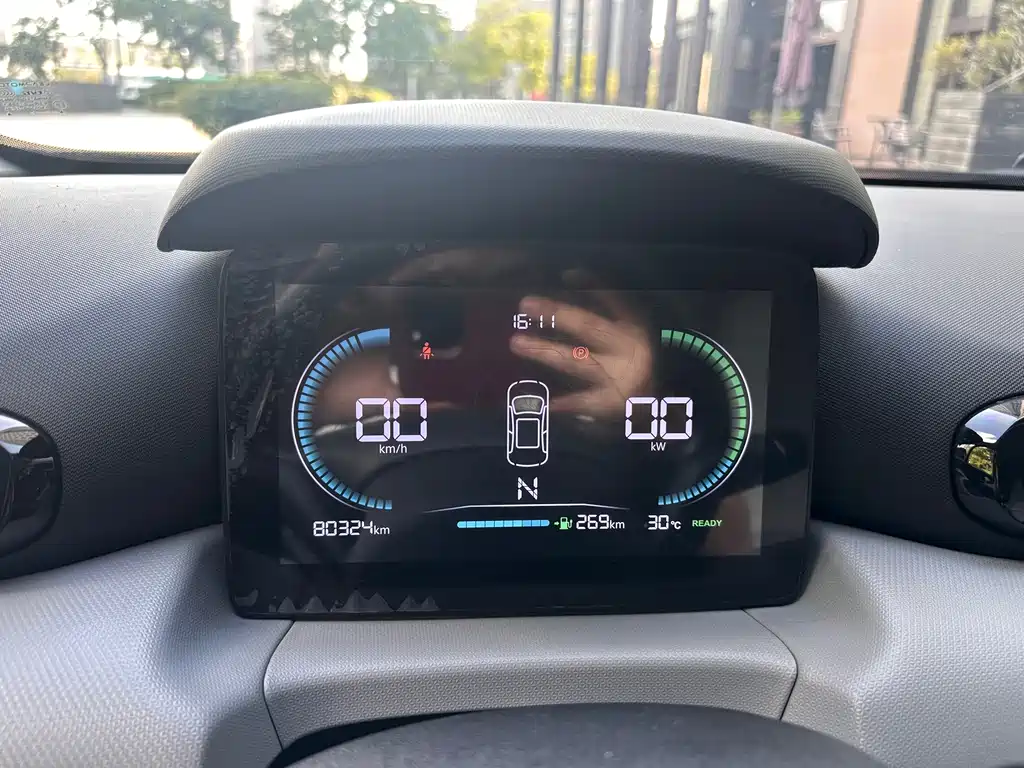Leapmotor Leapmotor T03 — миниатюра 11