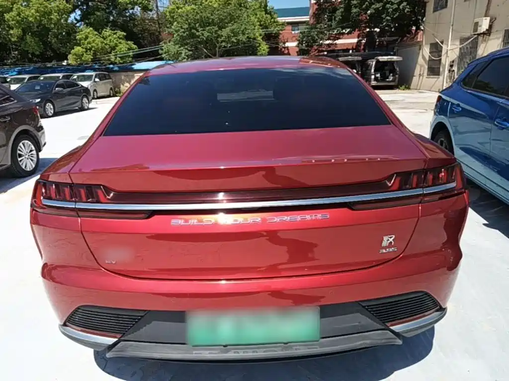 BYD Han — миниатюра 6