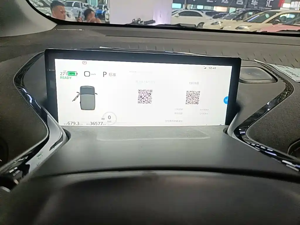 Baojun KiWi EV — миниатюра 12