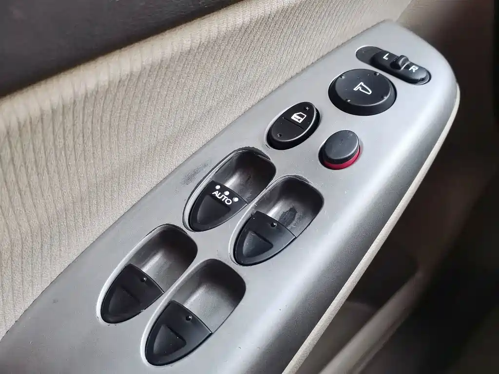 Honda Civic — миниатюра 9